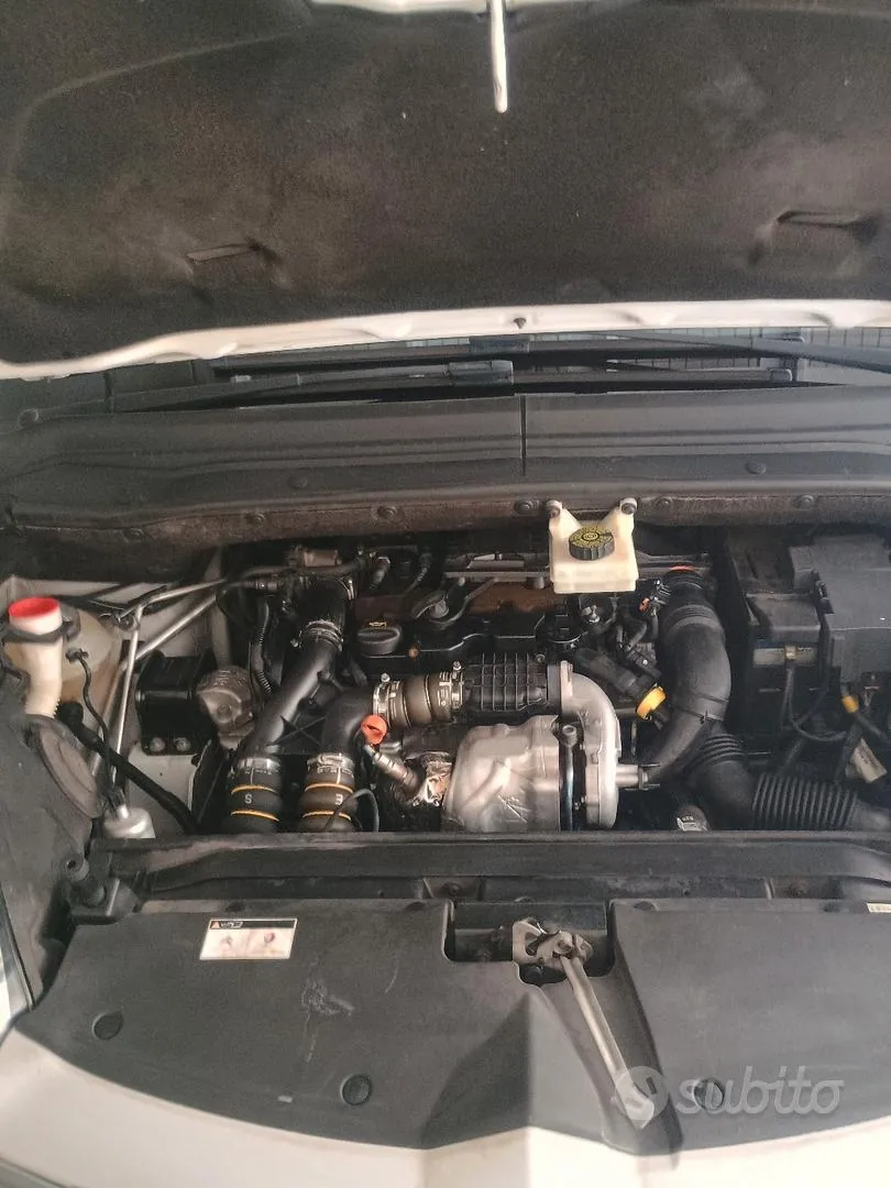 Citroen C4 Gran Picasso 2013 photo 2