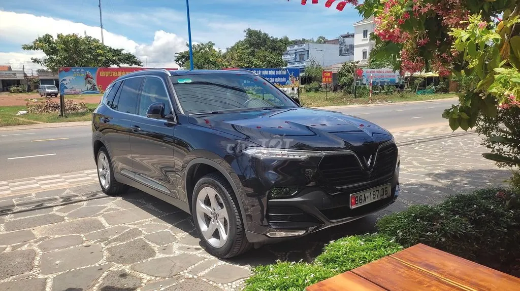 Vinfast Lux Sa2.0