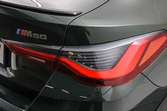 BMW I4 2024 photo 2