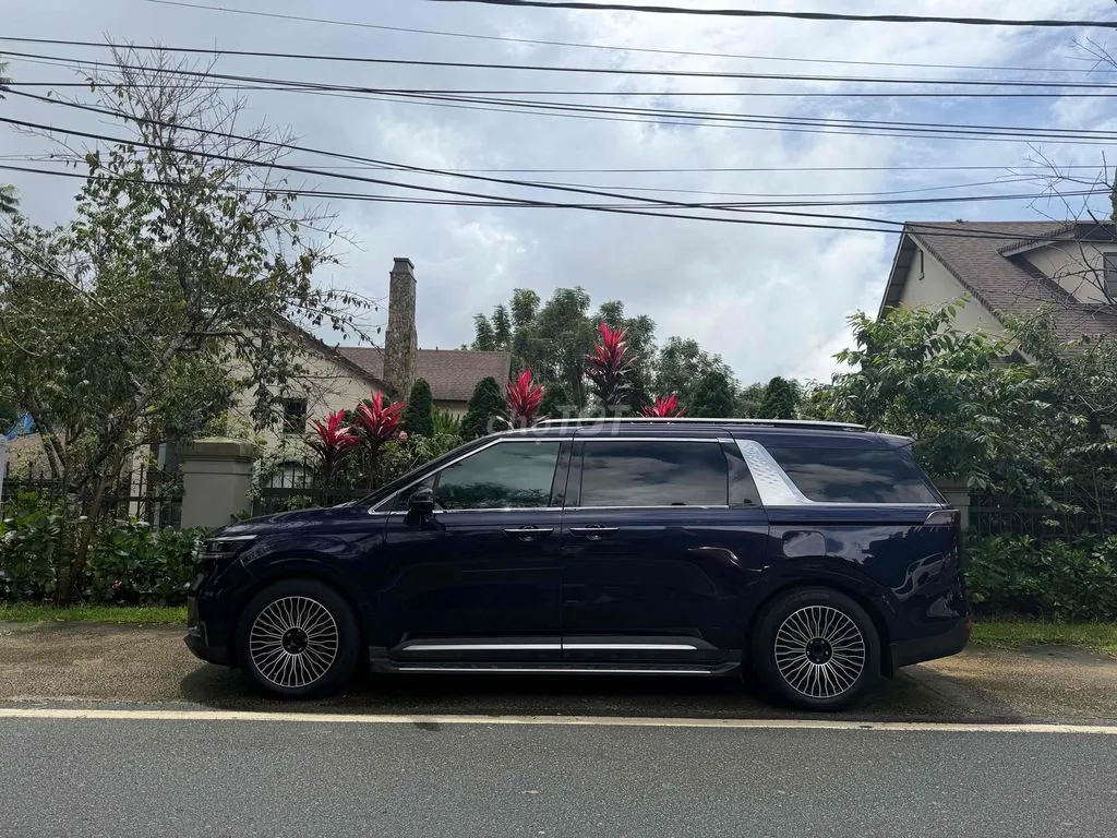 Kia Carnival 2022 photo 2