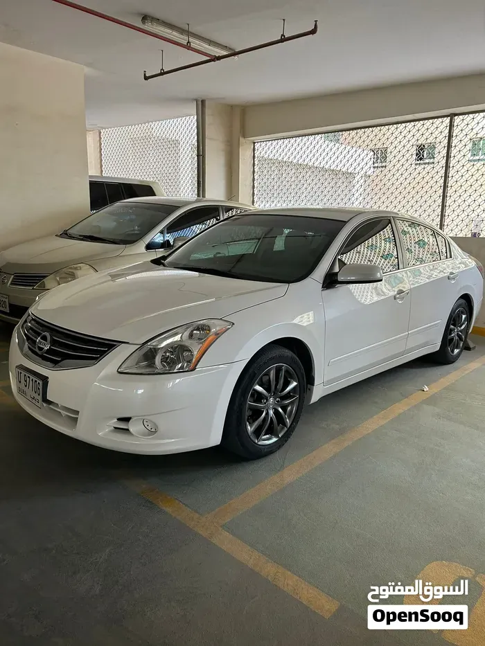 Nissan Altima 2012 photo 3