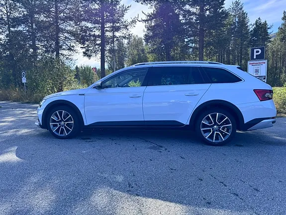 Skoda Superb 2020 photo 4