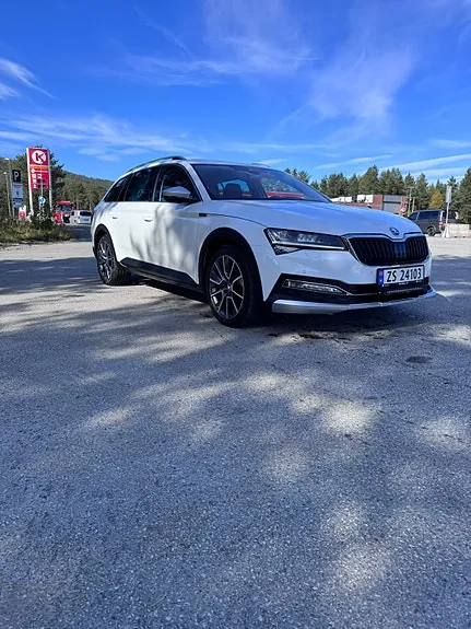 Skoda Superb 2020 photo 2