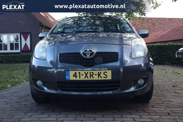 Toyota Yaris 2007 photo 5