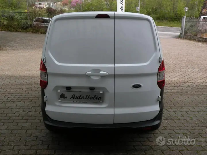 Ford Courier 2018 photo 5