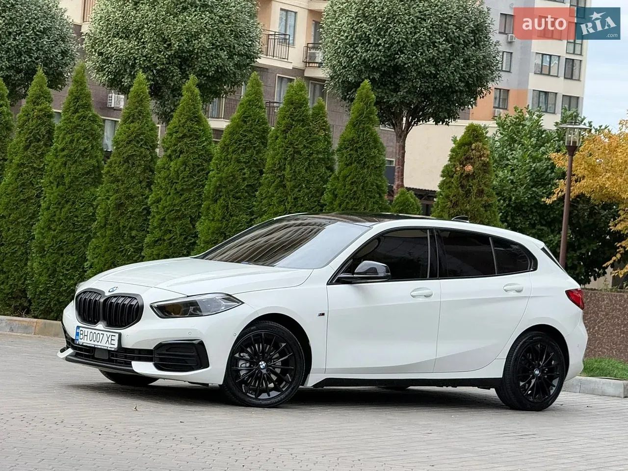 BMW 1 Series 2020 photo 5