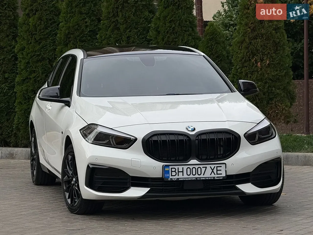 BMW 1 Series 2020 photo 2