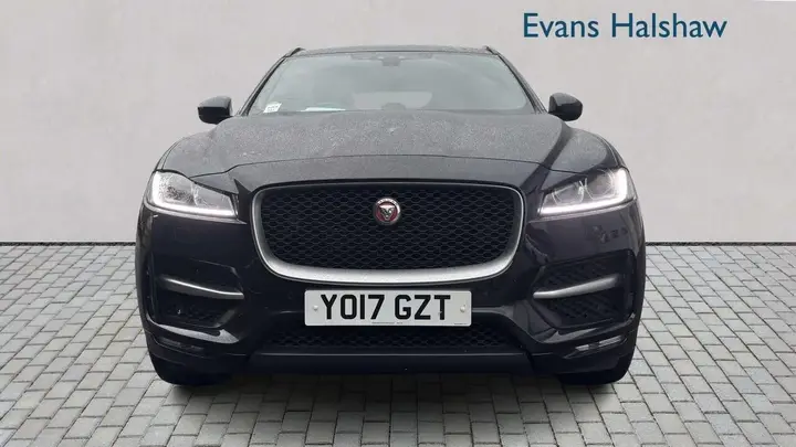 Jaguar F-Pace 2017 photo 4
