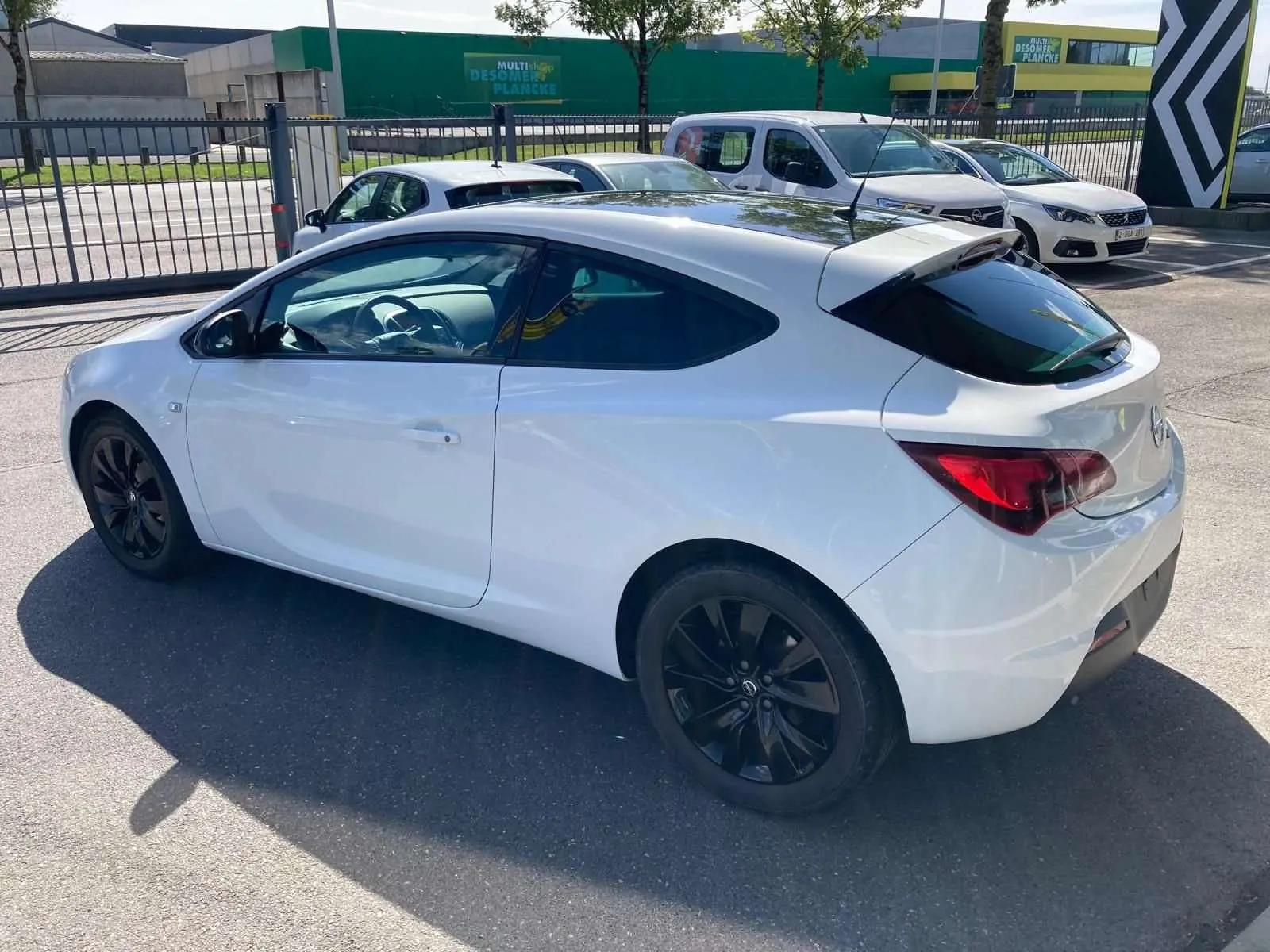 Opel Astra 2013 photo 5