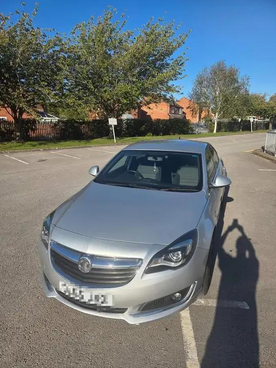Vauxhall Insignia 2015 photo 4