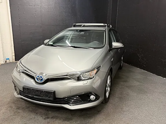 Toyota Auris 2016 photo 4