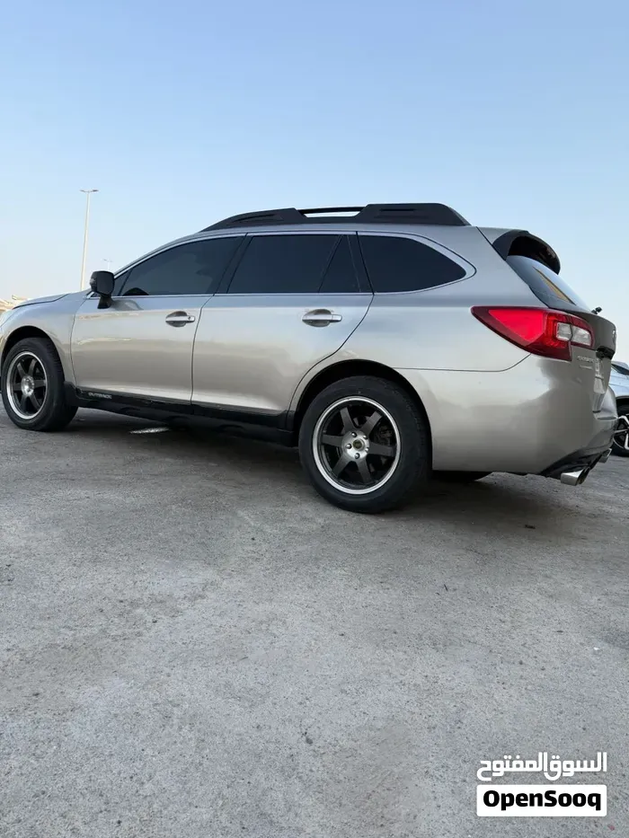 Subaru Outback 2015 photo 3