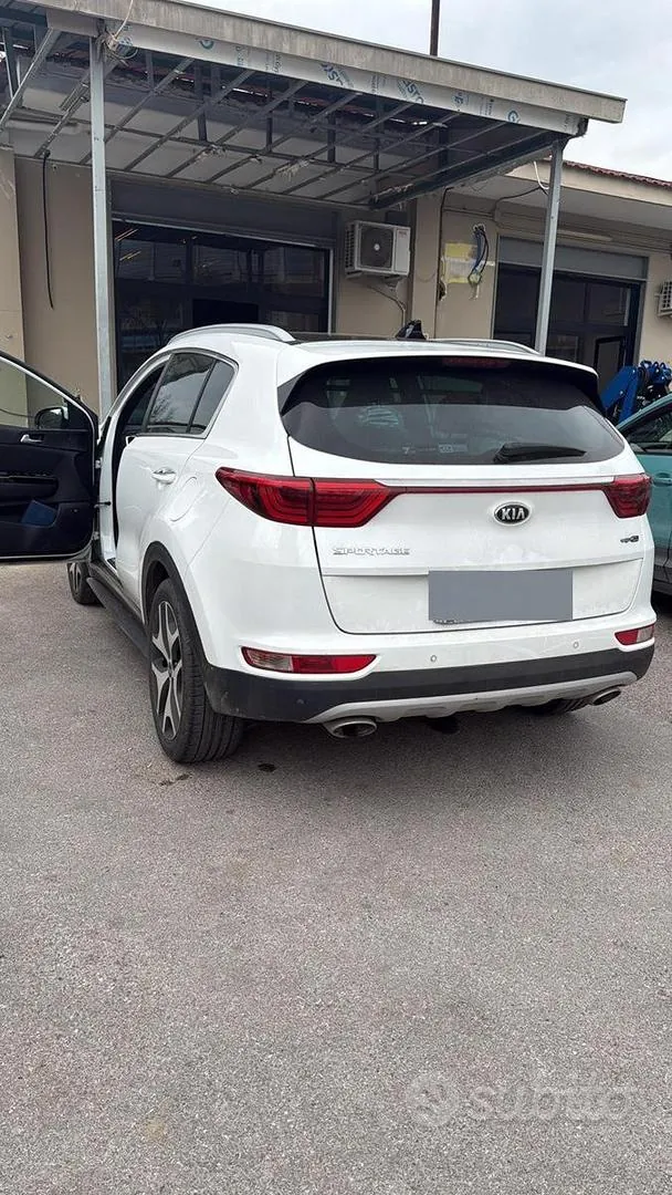 Kia Sportage 2016 photo 2