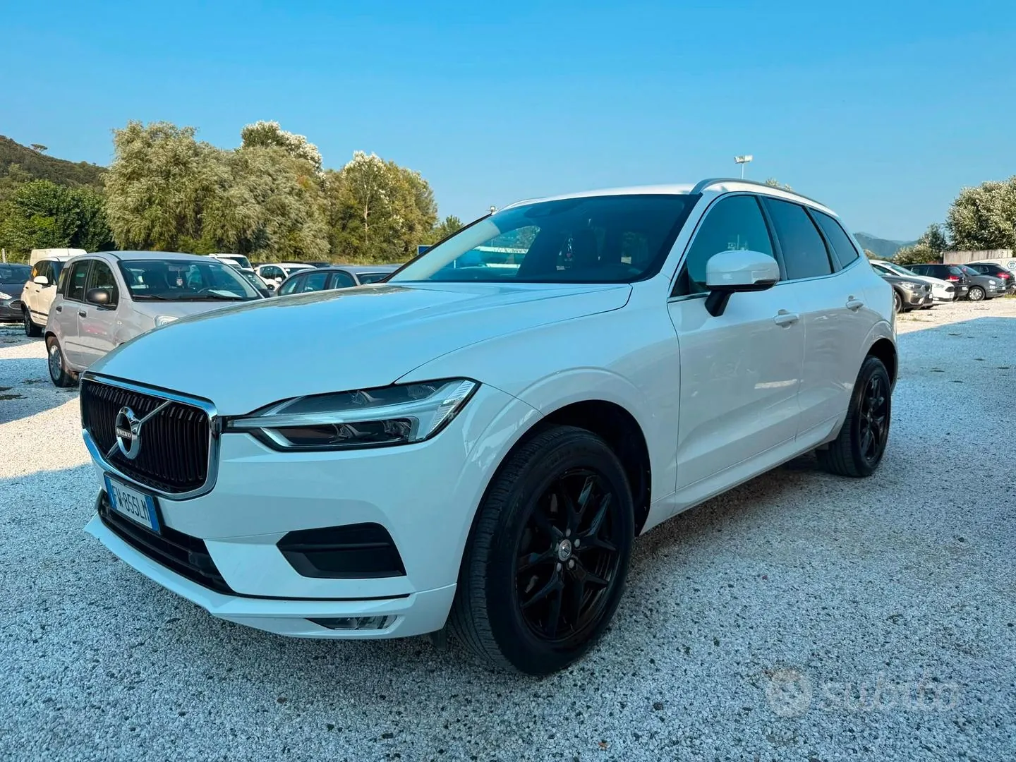 Volvo Xc60 2019 photo 2