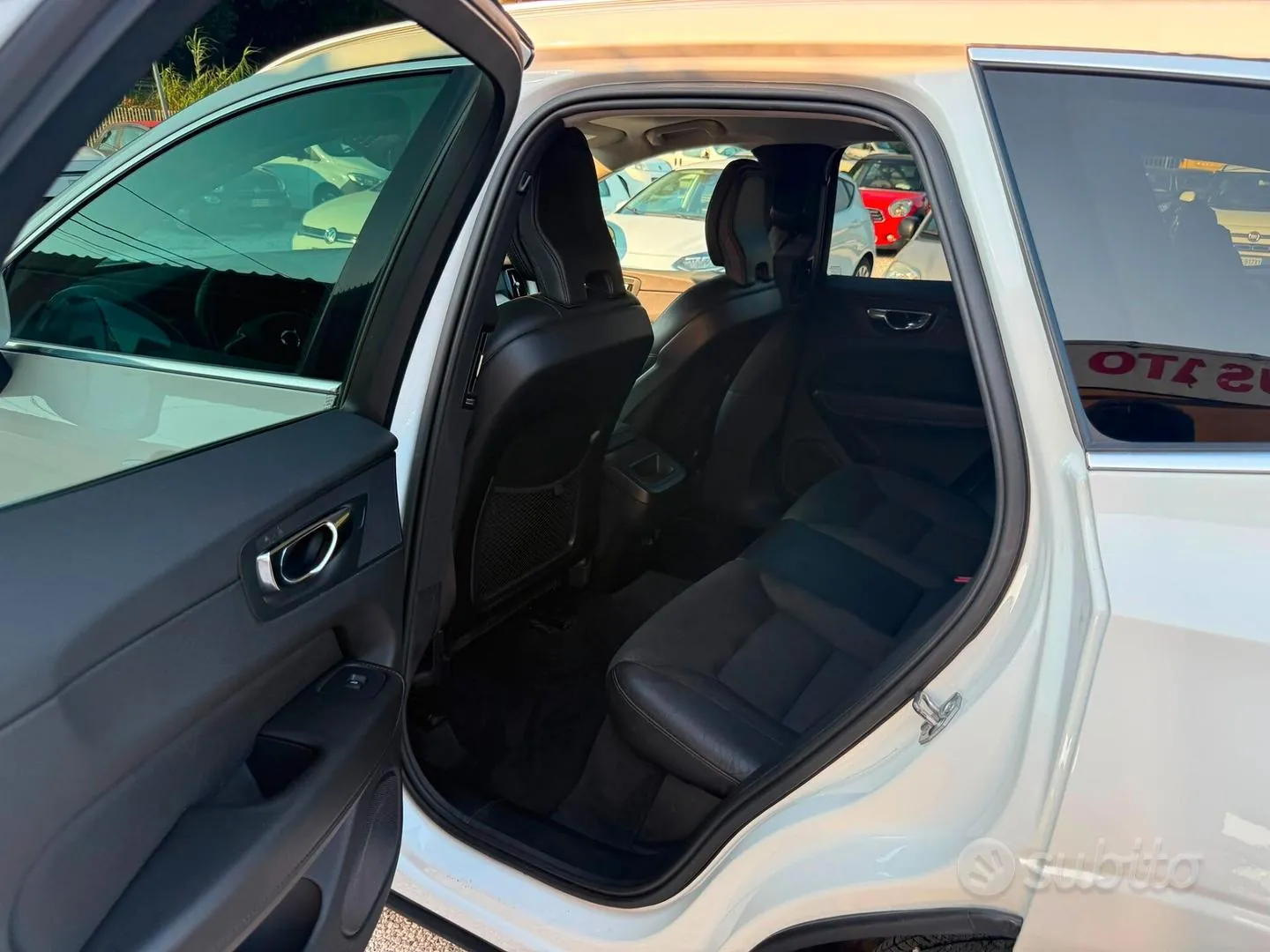 Volvo Xc60 2019 photo 5