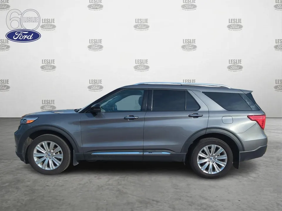 Ford Explorer 2022 photo 3