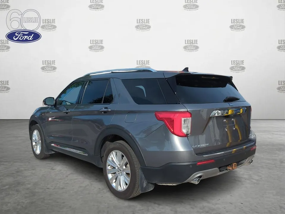 Ford Explorer 2022 photo 4