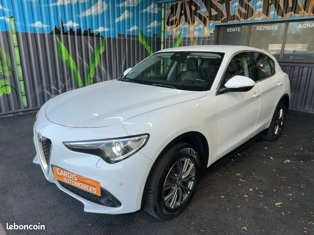 Alfa Romeo Stelvio 2017 photo 4