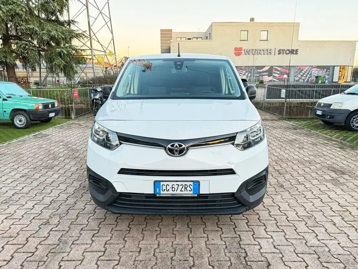 Toyota Proace City 2021 photo 2