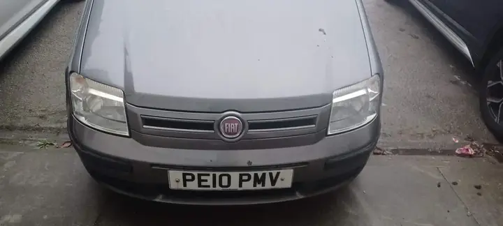 Fiat Panda 2010 photo 2