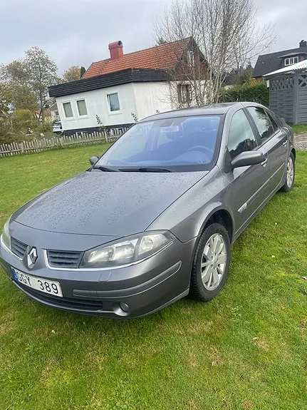 Renault Laguna