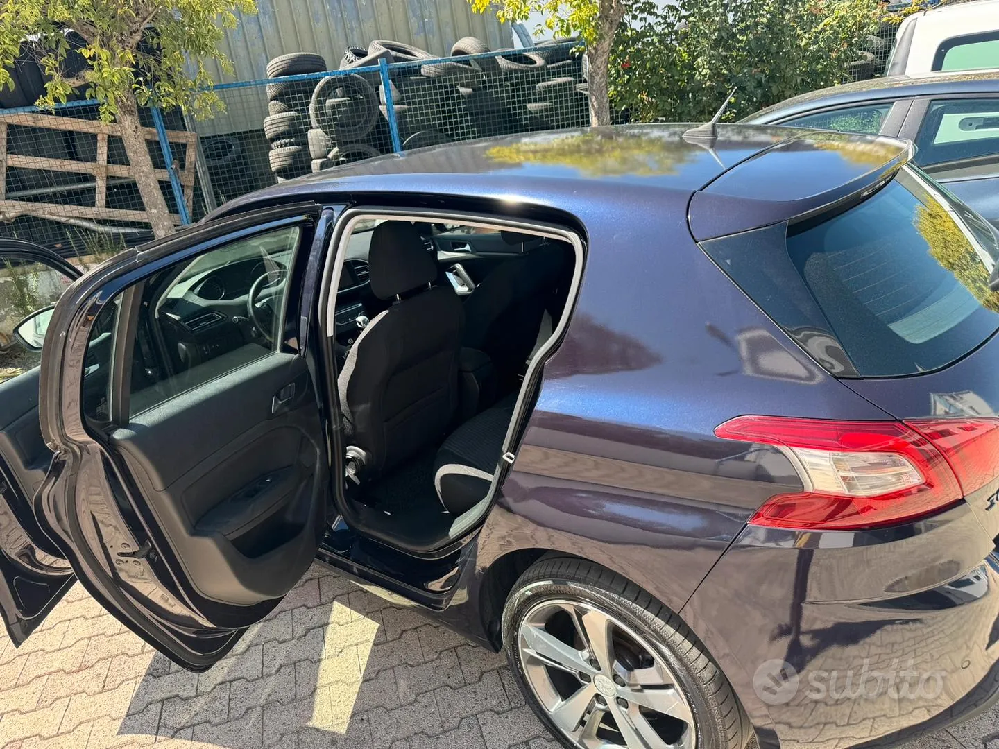 Peugeot 308 2015 photo 3