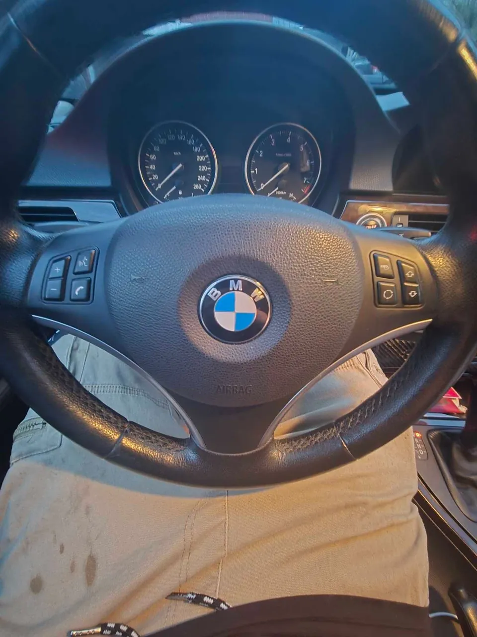 BMW 328Xi 2011 photo 5
