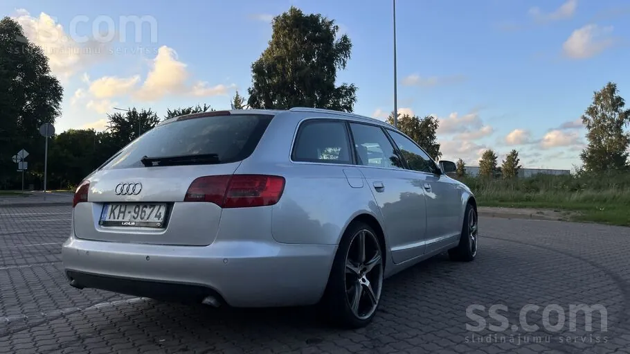 Audi A6 Avant 2005 photo 2