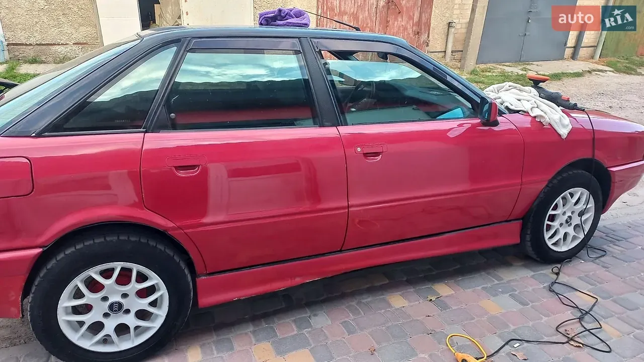 Audi 80