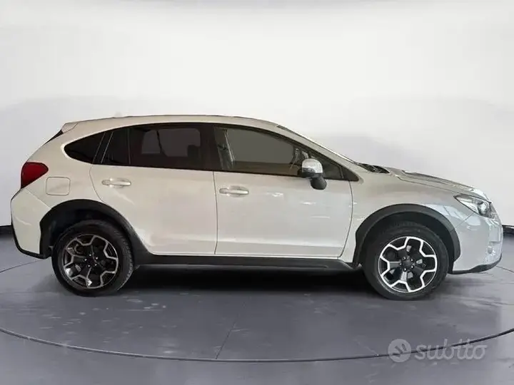 Subaru Xv 2013 photo 5