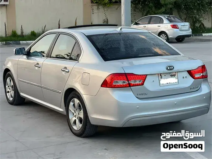 Kia Lotze 2009 photo 4
