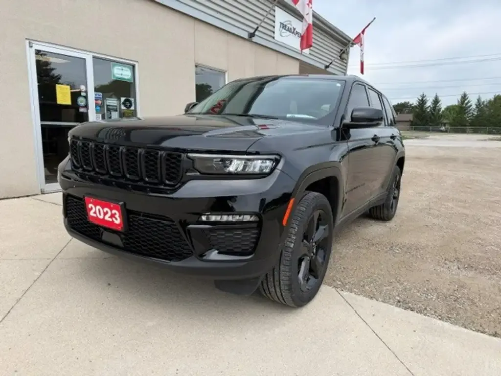 Jeep Grand Cherokee 2023 photo 2