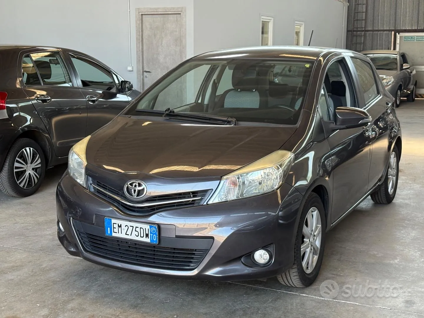 Toyota Yaris 2013 photo 3