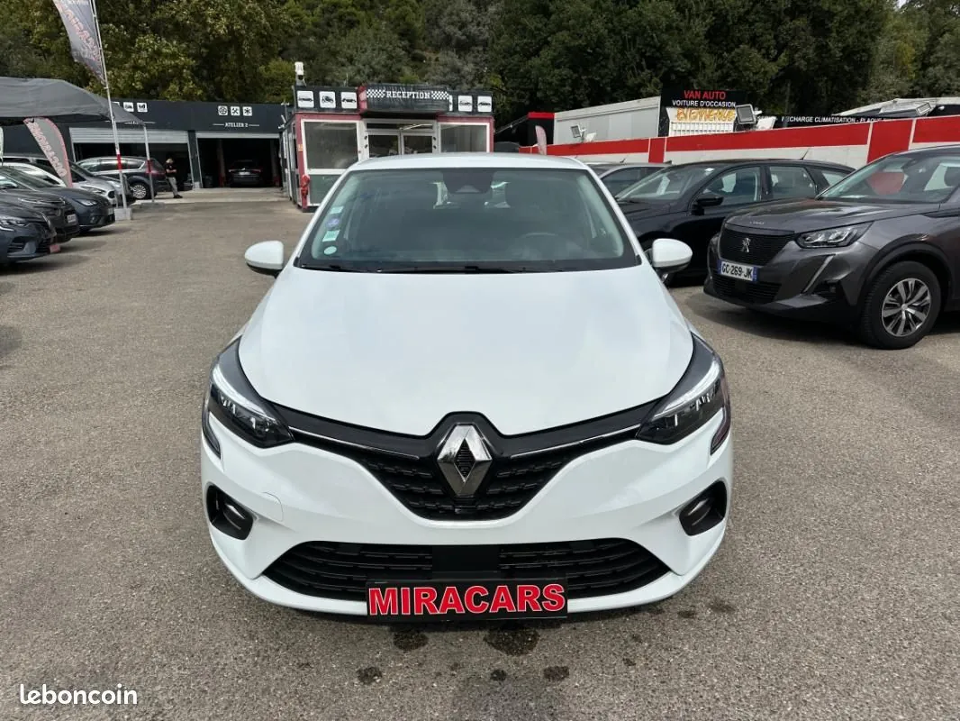Renault Clio 2021 photo 3