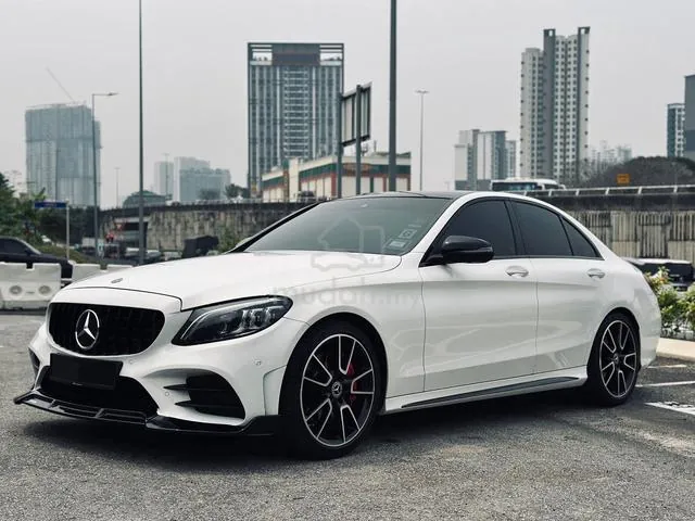 Mercedes-Benz C300