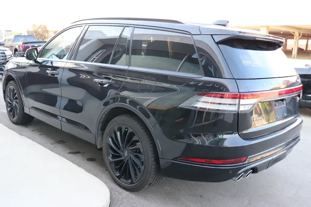 Lincoln Aviator 2025 photo 4
