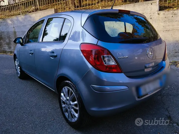 Opel Corsa 2009 photo 4