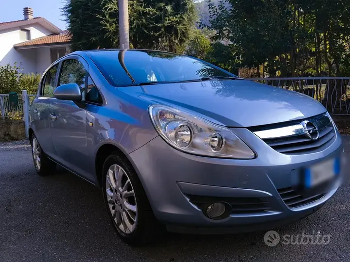 Opel Corsa 2009 photo 2