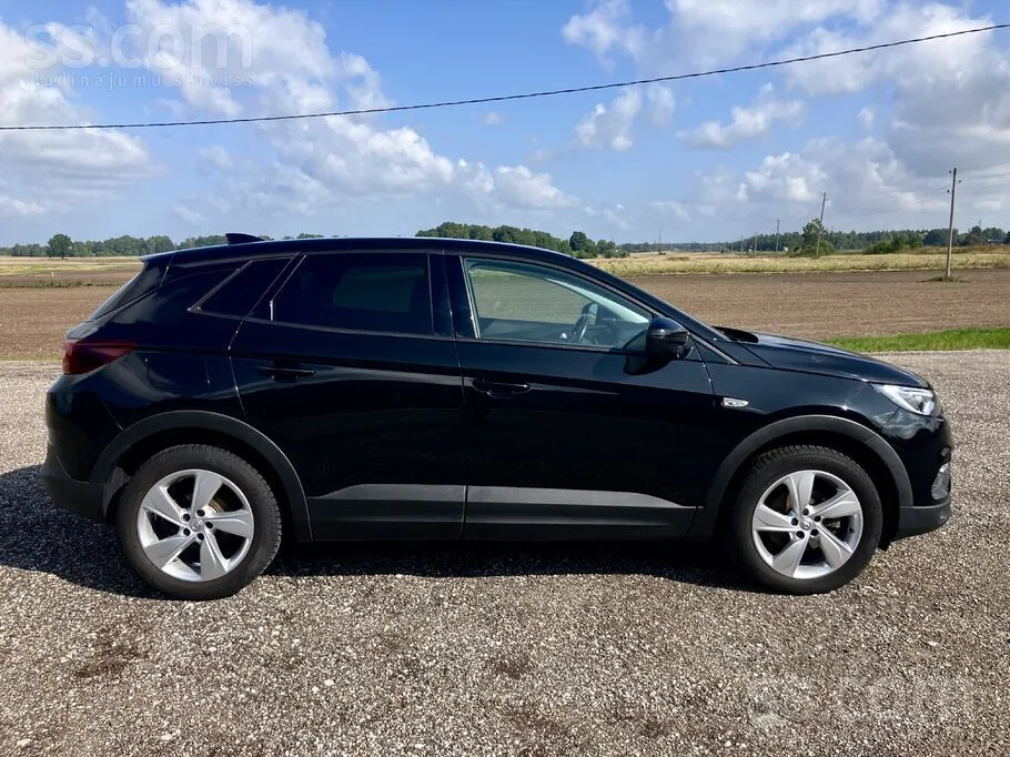 Opel Grandland X 2019 photo 2