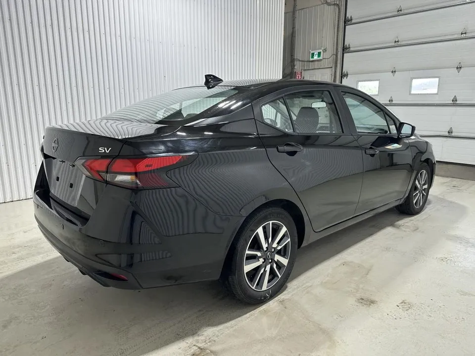 Nissan Versa 2024 photo 5