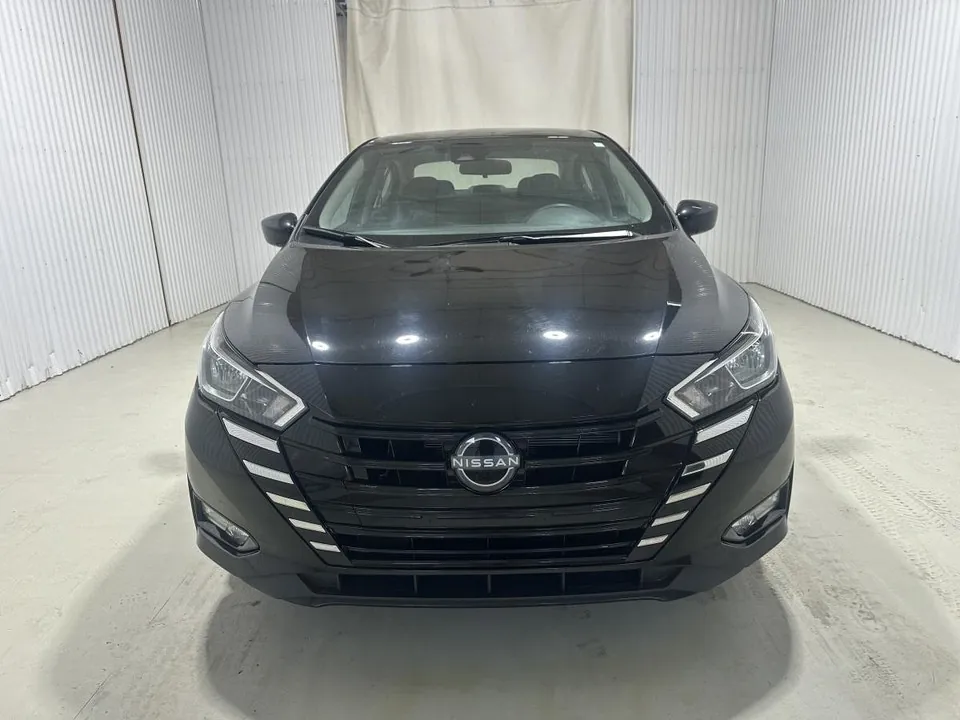 Nissan Versa 2024 photo 2