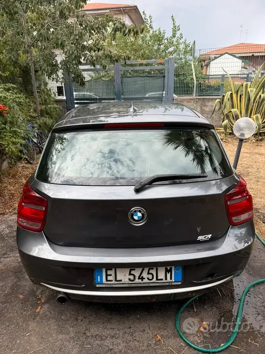 BMW 1 Series 2012 photo 2