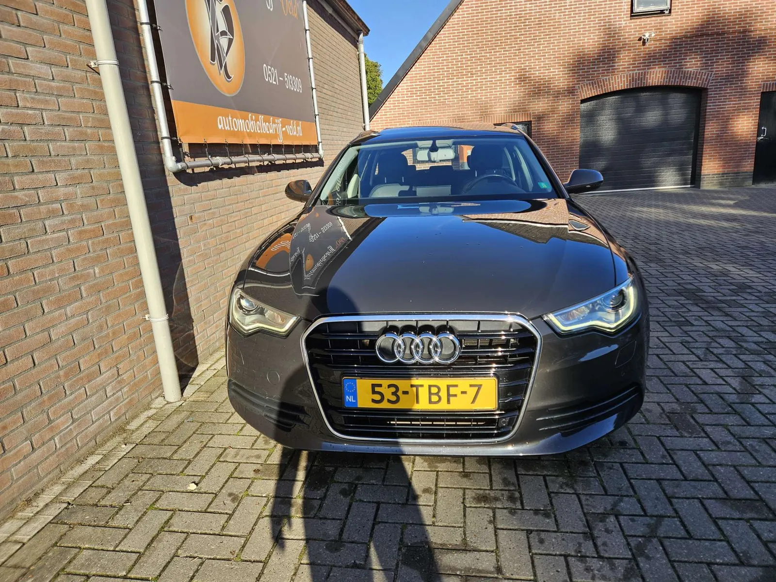 Audi A6 Avant 2012 photo 2