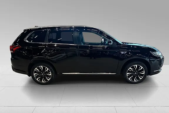 Mitsubishi Outlander 2018 photo 4