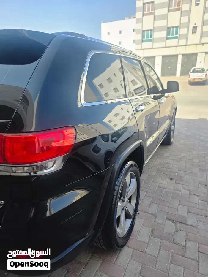 Jeep Grand Cherokee 2014 photo 2