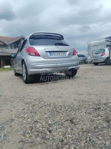 Peugeot 207 2007 photo 3