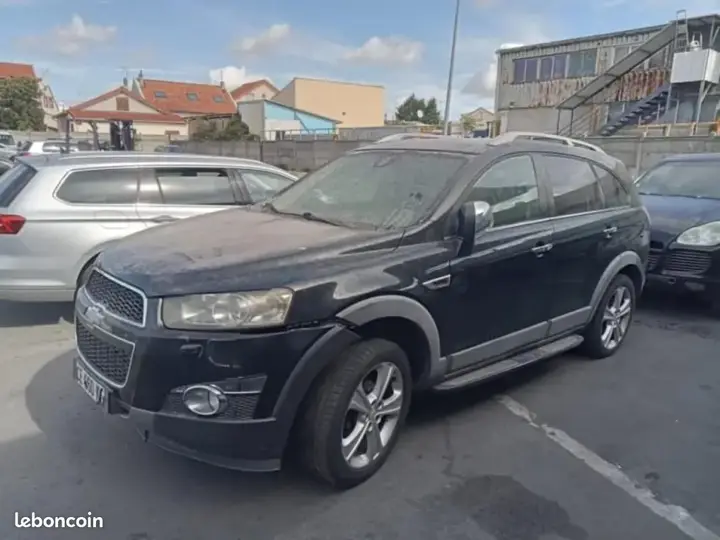 Chevrolet Captiva 2012 photo 2