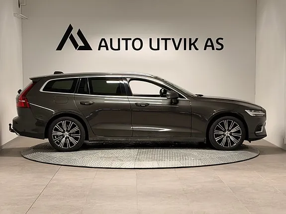 Volvo V60 2019 photo 2