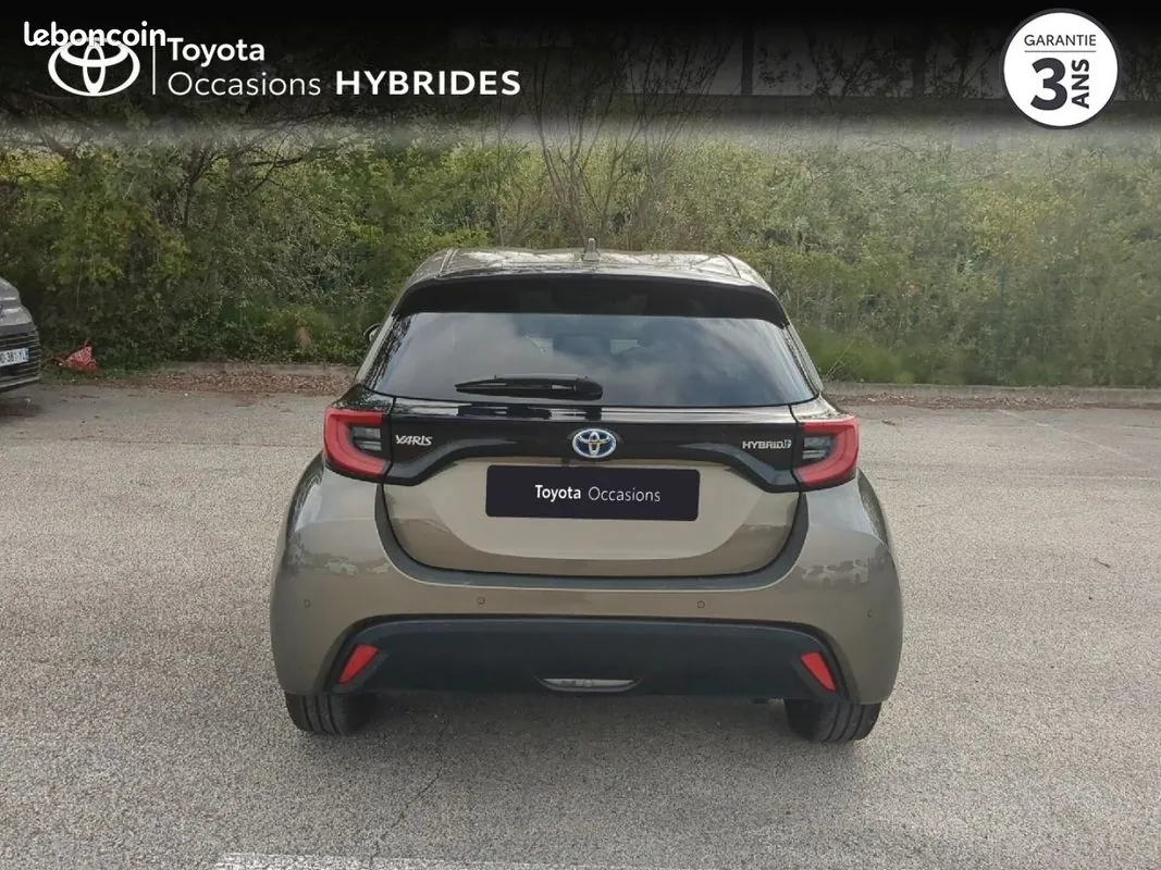 Toyota Yaris 2022 photo 4
