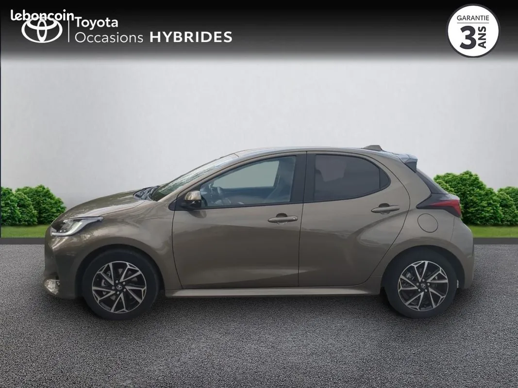 Toyota Yaris 2022 photo 3
